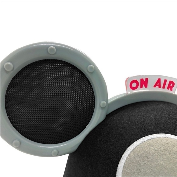 Mickey Mouse Light & Sound Ear Hat by Bret Iwan - Picture 2 of 13